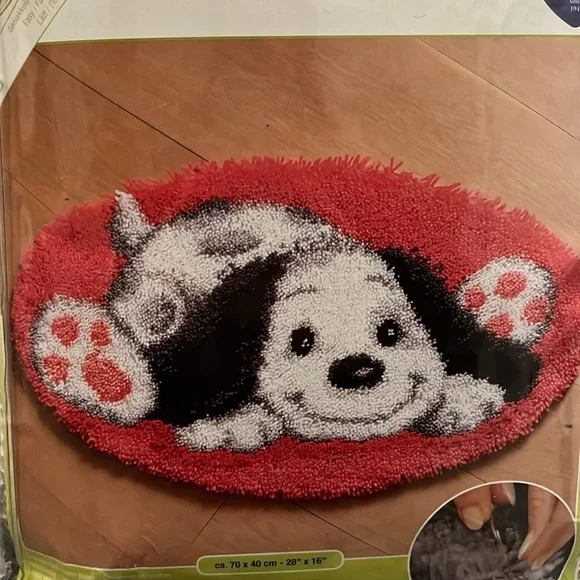 Vervaco Latch Hook Rug Kit Dog Puppy Arts & Crafts NWT - Picture 2 of 5